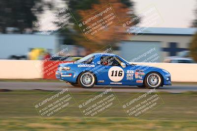 media/Jan-13-2024-CalClub SCCA (Sat) [[179f4822a7]]/Group 7/Sunset (Race)/